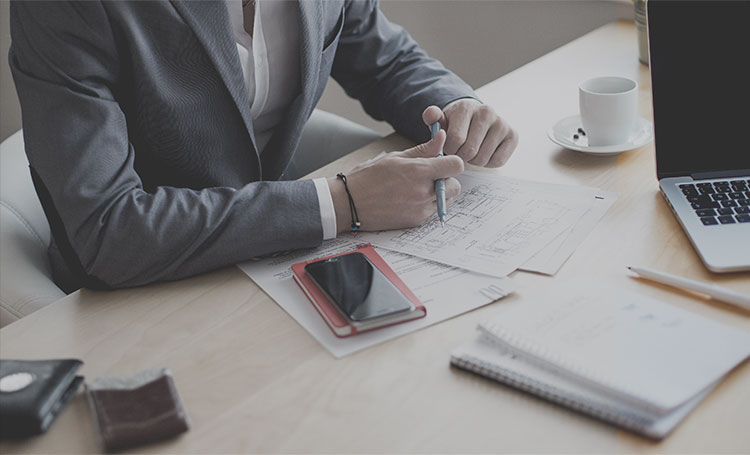 又一巨頭企業(yè)倒下，傳統(tǒng)企業(yè)的出路到底在哪里？
